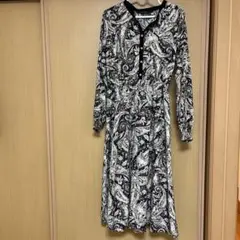 美品✨YECCA VECCA ペイズリー柄ワンピース