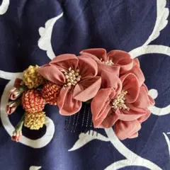 花モチーフ ヘアコーム ピンク