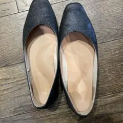 グリッター仕上げ ブラック フラットシューズ