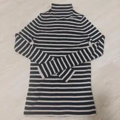 新品未使用UNIQLO タートルネックニット
