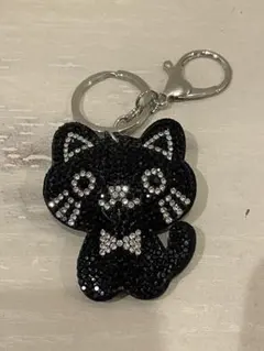 ラインストーン　猫　キーチェーン　チャーム　黒猫　ブラック
