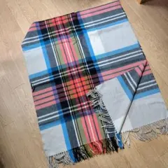 大判　マルチカラーチェック柄ストール