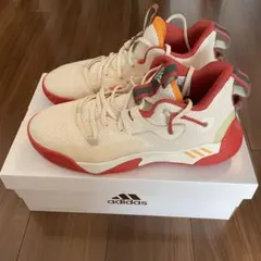 アディダス シューズ