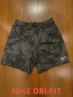 美品 NIKE DRI-FIT フォーム 7インチフォーム