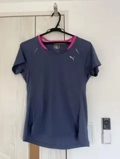 Puma ネイビー ショートスリーブ トップス