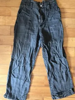 ダークグレー ストレートデニム パンツ