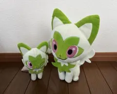 緑と白のぬいぐるみセット