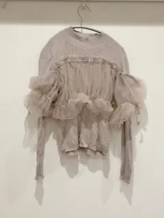 マジェスティックレゴン　フリル付きベージュニット長袖