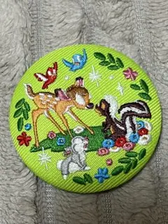 ディズニー刺繍缶バッジ2 ⭐︎バンビ