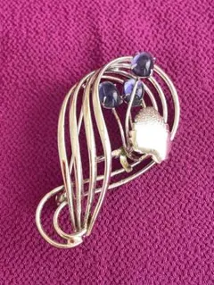 ブローチ　シルバー ブローチ 紫色の石　ビンテージブローチ