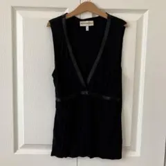 美品　エンポリオアルマーニ EMPORIO ARMANI ノースリーブ トップス