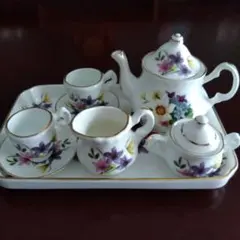BLUE WATERS ミニチュア ティーセット 花柄 England陶器製のサムネイル