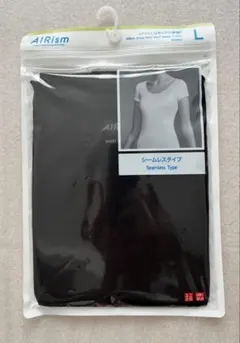 ユニクロ　AIRism シームレス 新品未使用