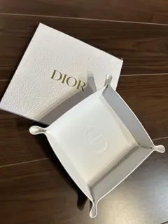 Dior ディオール レザートレイ 小物入れ ホワイトのサムネイル