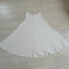 R.P.S ホワイトノースリーブフレアチュニック