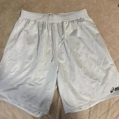 asics ホワイト ショートパンツ