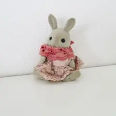 シルバニアファミリー うさぎ グレー 初期のサムネイル