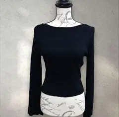 H＆М　DIVIDED ブラック バックオープン　長袖 トップス　フレア袖