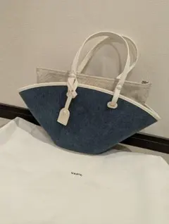 ゴールデンウィーク価格‼️vasicクリア バッグ ハート型　シルバー色 ゴールデンウィーク価格‼️vasicクリア バッグ ハート型 シルバー色