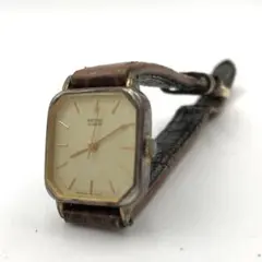 80s Vintage Seiko quarts tank レクタン SGP - メルカリ