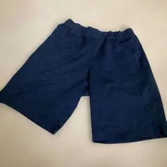 ユニクロ　140 ダークブルー 半ズボン