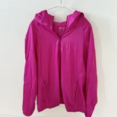 UNIQLO XL ピンク ウィンドブレーカー　スポーツウェア