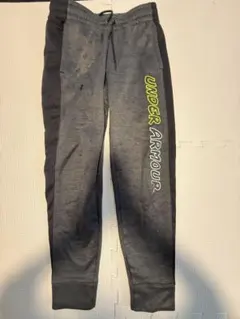 ★美品 アンダーアーマー スエットパンツ 裏起毛 ジャージ 150★