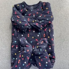 GAP 幾何学模様ロンパース 3-6ヶ月　足付き