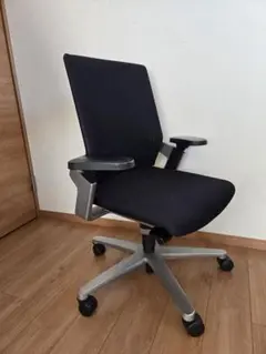 Wilkhahnウィルクハーン ON ミドルバックアームチェア