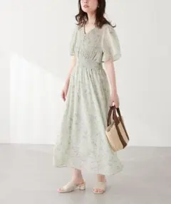 natural couture★　ワンピース　フレアスリーブ　花柄　上品　春夏のサムネイル