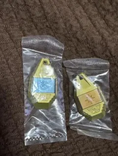 デジモン メモリアルグッズ ガチャ 紋章 - メルカリ