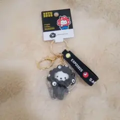 黒ミャクミャク サンリオ 立体マスコットキーホルダーポチャッコ