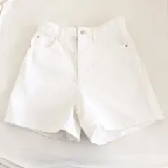 美品✨ザラ　ハイウエストデニムホワイトショートパンツ　XS