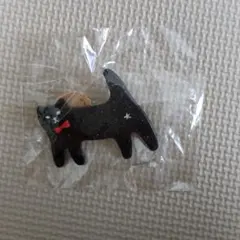 黒猫　ブローチ