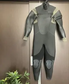 FELLOW セミドライスーツ 5×3