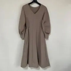 M'S GRACY 半袖ワンピース グレージュ系サイズ42 - メルカリ