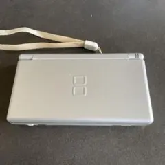 Nintendo DS Lite シルバー 本体と充電器