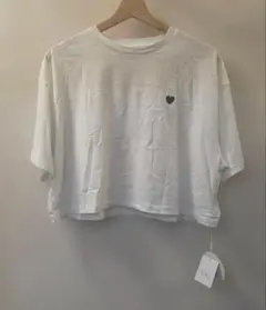 新品未使用タグ付　ワールド　WRS anana 半袖ハートデザイン　tシャツのサムネイル
