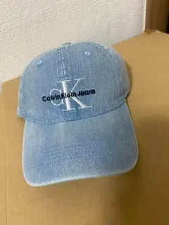 Calvin Klein Jeans ベースボールキャップ ライトブルー