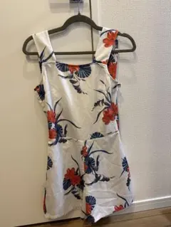 ARMANI 花柄 ノースリーブ ロンパースのサムネイル
