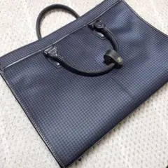 Item thumbnail for item 0685ed4f-eb09-4ba5-8266-27958edd46df