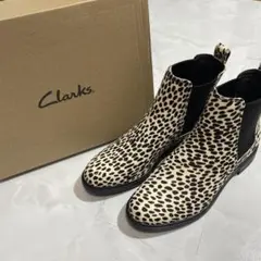 新品未使用　箱付き　Clarks クラークス　サイドゴアブーツ　チェルシーブーツのサムネイル
