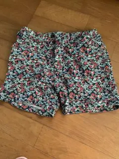 Abercrombie & Fitch 花柄ショートパンツ XL