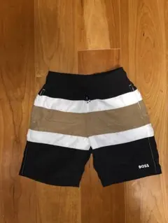 BOSS ヒューゴボス ハーフパンツ 水着 キッズ 8A