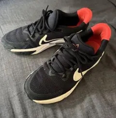 Nike Star Runner 4 ブラック/レッド 25cm