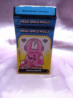 MEGA SPACE MOLLY シリーズ4 Trevor Andrew
