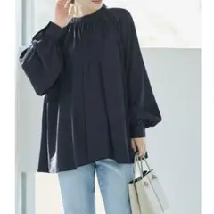 coca サテンボウタイギャザーブラウス　ネイビー