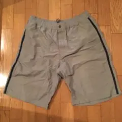 ユニクロ メンズ　ハーフパンツ