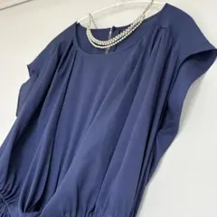 美品☆アドーア アシンメトリーブラウス サイドスリット ゆったり