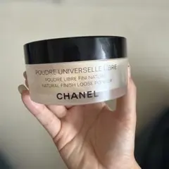 CHANELプードゥルユニヴェルセルリーブルN20 フェイスパウダーのサムネイル